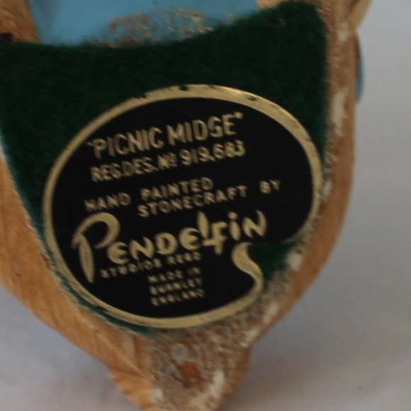 Vintage Pendelfin "Picnic Midge" - Picture 6 of 7